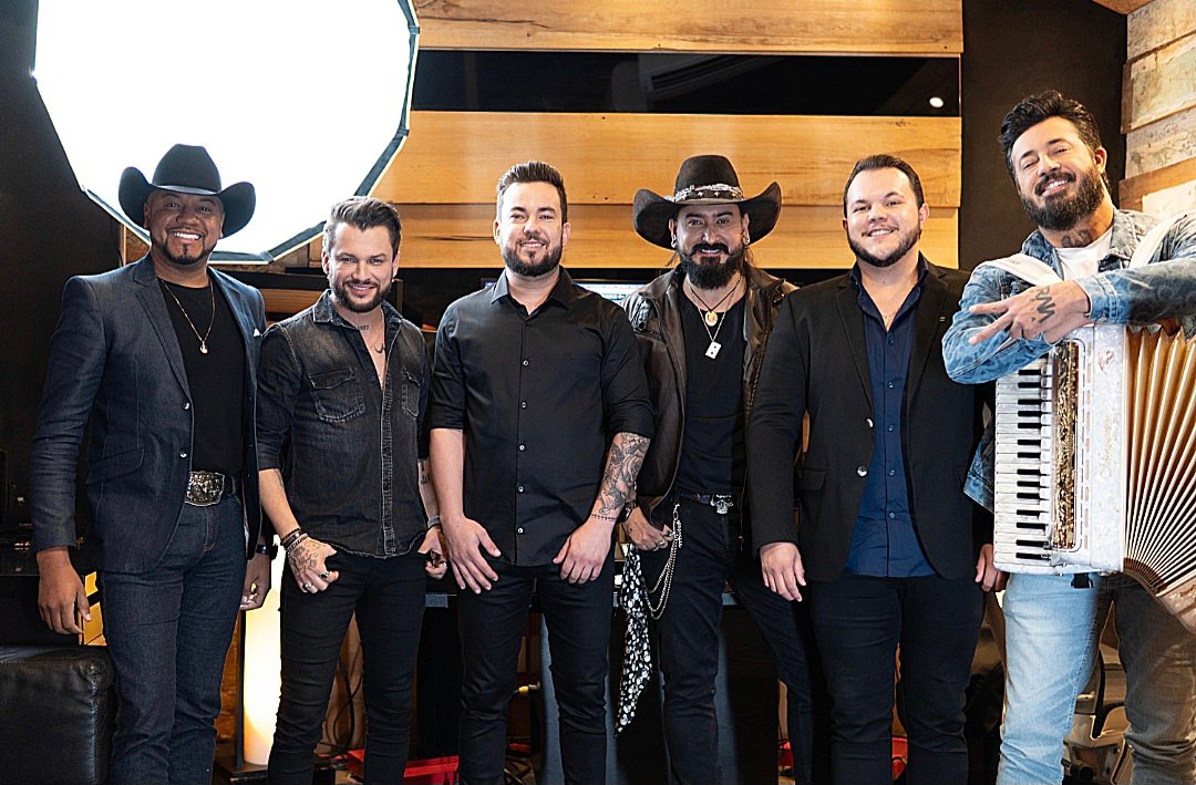 Matheus & Lorenzo feat Traia Veia preparam lançamento de ‘Saudade Não Faz Curva’