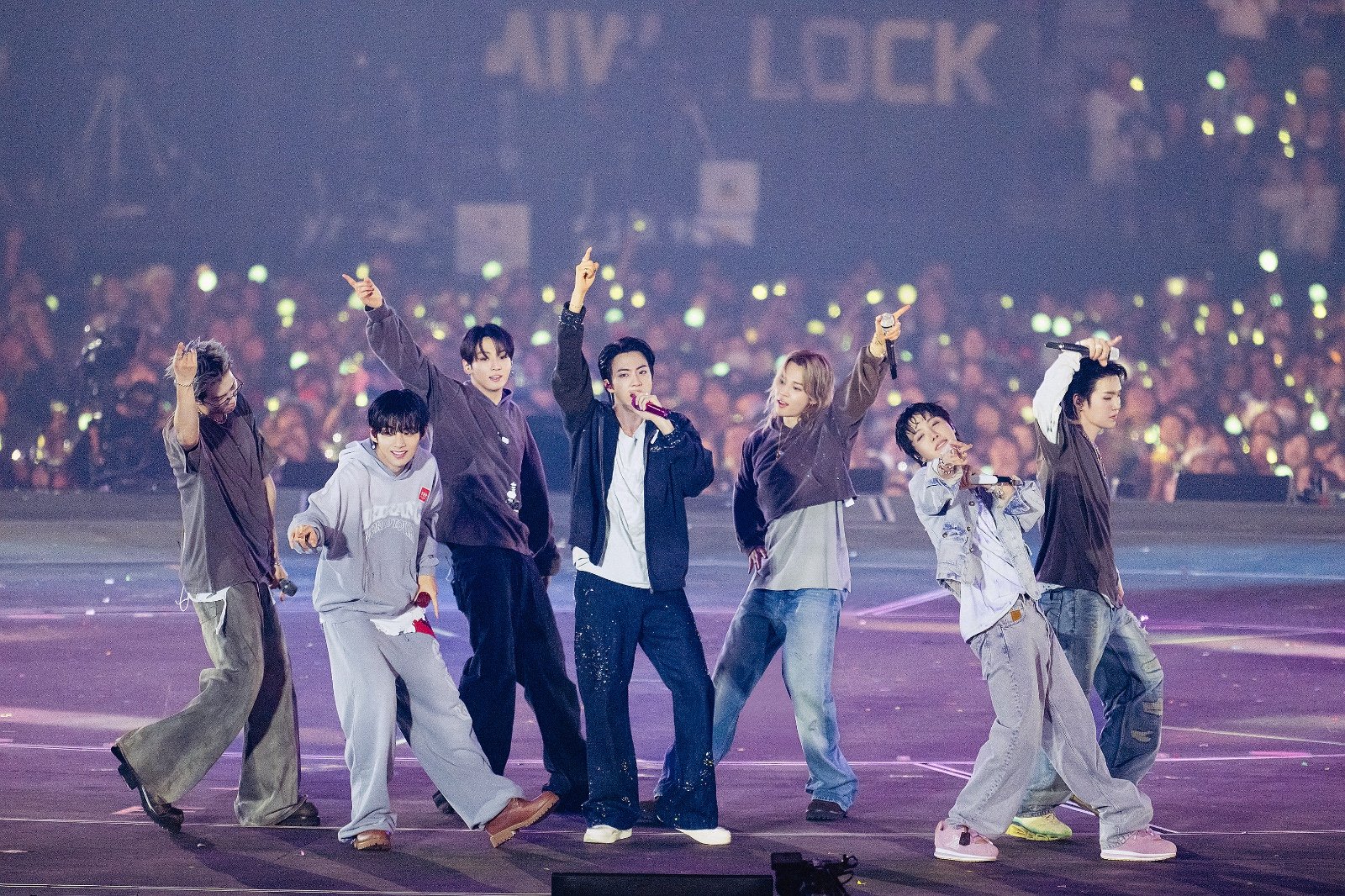 BTS divulga trailer de transmissões de shows em Buenos Aires e São Paulo nos cinemas; ingressos já estão à venda